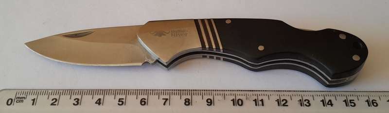 "Reserved". Buffalo River Black Bear Folding Knife with Wood Case. 16cm.