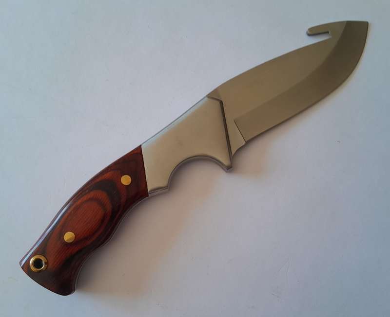 Large Hunting Knife with Gut Hook. 25cm.