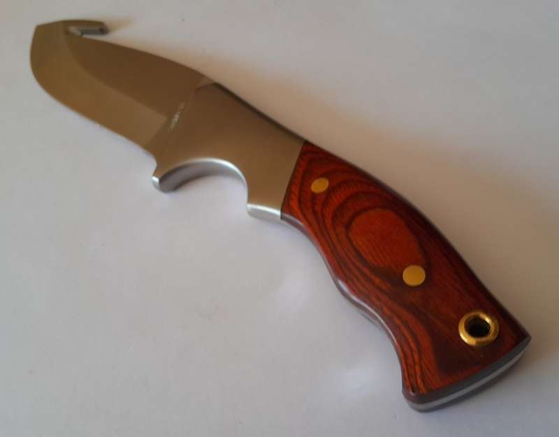 Large Hunting Knife with Gut Hook. 25cm.