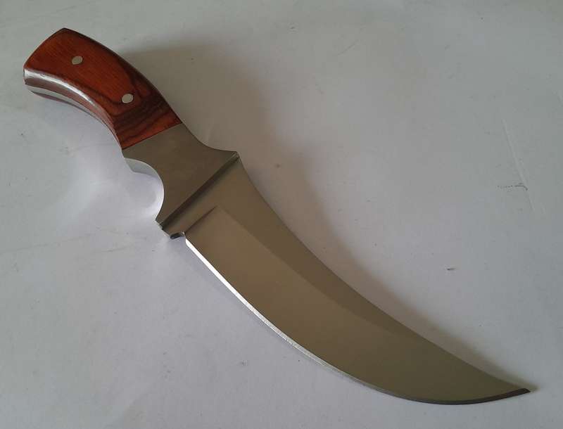 U.S.A. Saber Hunting / Skinning Knife with Belt Sheath.  22cm.