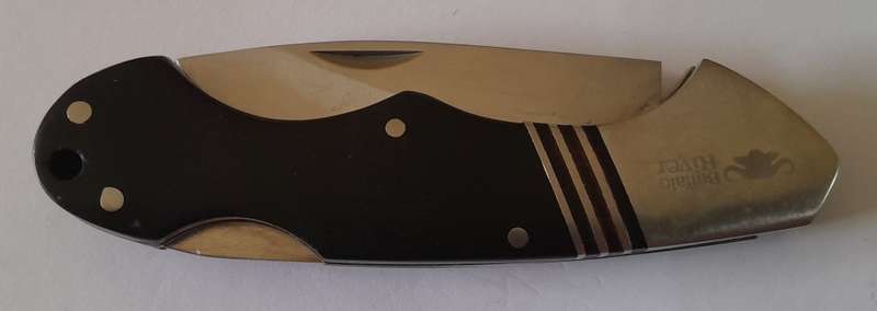 "Reserved". Buffalo River Black Bear Folding Knife with Wood Case. 16cm.