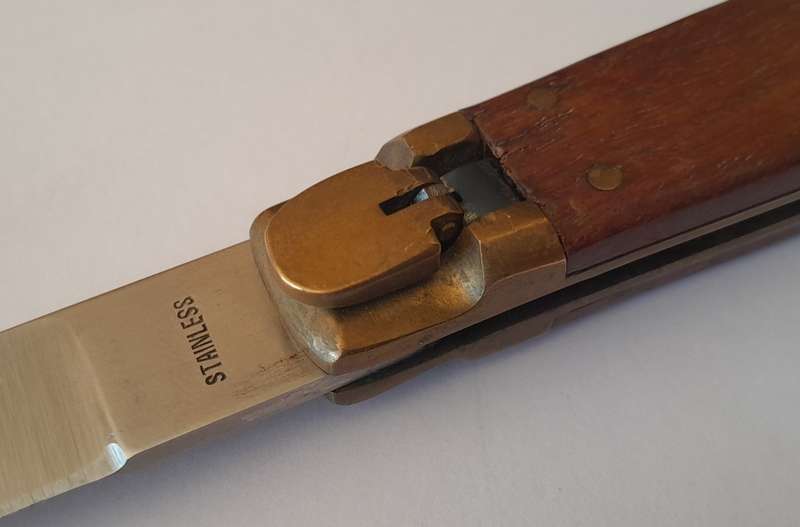 "Reserved" Rare Lever Lock Hunter Folding Knife. 18.5cm.