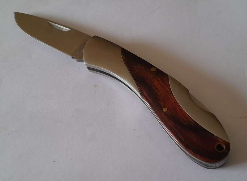 Gortek Folding Pocket Knife.  17cm.