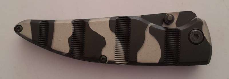 Columbia Scorpion King Mimetic Folding Knife.  18cm.