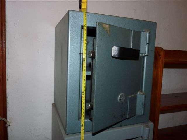 Safe 345mmx410mmx340mm