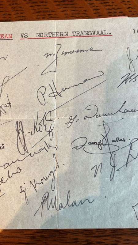 1950 Transvaal Rugby Squad Signatures (18)