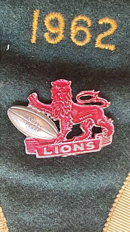 1962 British Isles South African Tour Pennant and Pins, details below