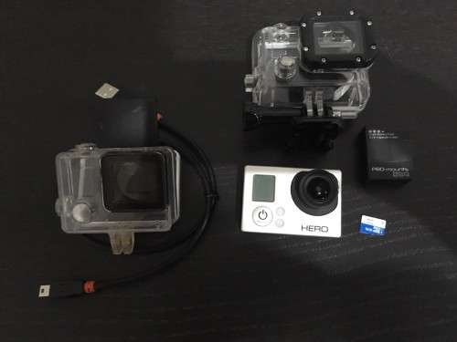 GOPRO HERO 3 WHITE + EXTRA BATTERY