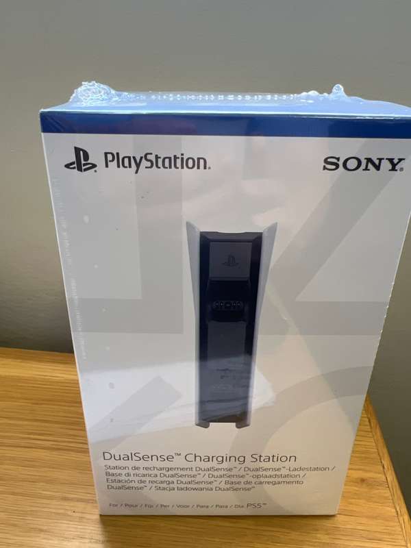 PS5 DualSense Charging station