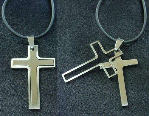 CLASSIC STAINLESS STEEL 2-in-1 CROSS PENDANT