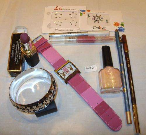 CLEAROUT Lot E33 - WATCH INCLUDED!