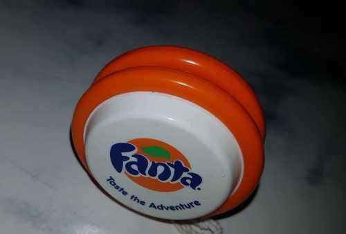 Mint condition Fanta Yoyo