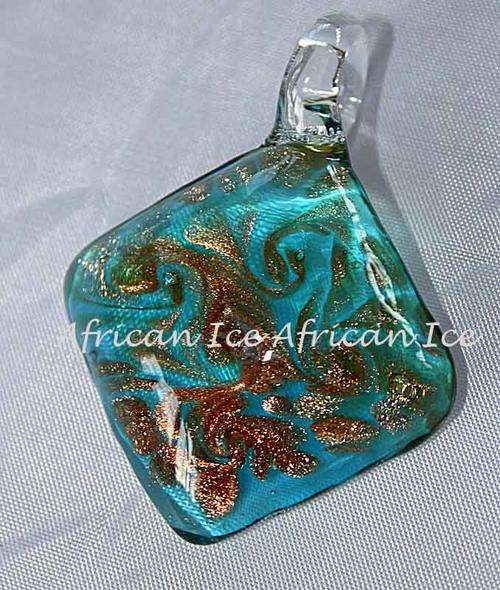 MURANO GLASS PENDANT 30 X 30MM