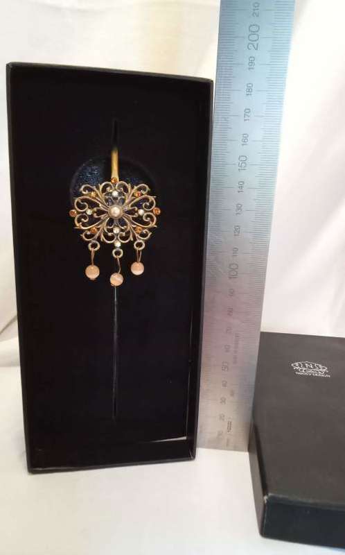 Decorative book mark