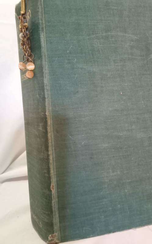 Decorative book mark