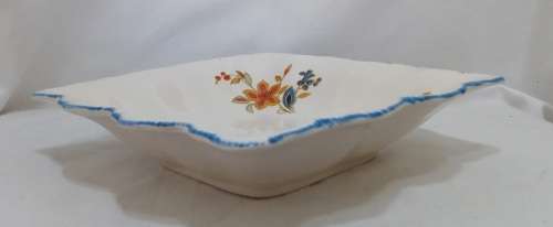 Elegant bon bon dish -  Swinnertons from Staffordshire