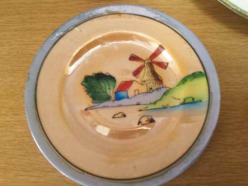 Beautiful vintage mixed side plate and smaller Lot 1