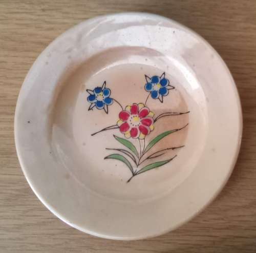 Beautiful vintage mixed side plate and smaller Lot 1
