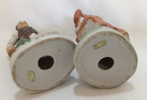 Lovely vintage porcelain old couple with ducks
