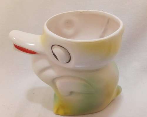 Cutest pair of vintage egg cups