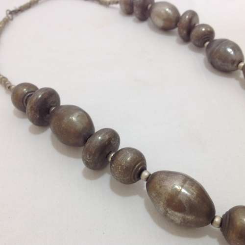 Stunning vintage metal beaded necklace - statement piece