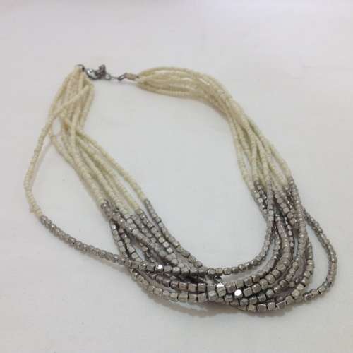 Vintage Pretty multistring necklace