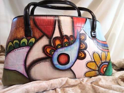 Once off handpainted vintage handbag - When exclusivity is what you are about..
