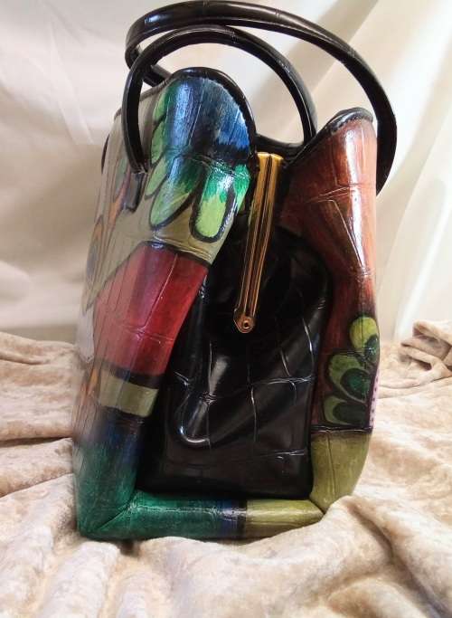 Once off handpainted vintage handbag - When exclusivity is what you are about..