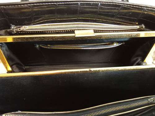 Once off handpainted vintage handbag - When exclusivity is what you are about..