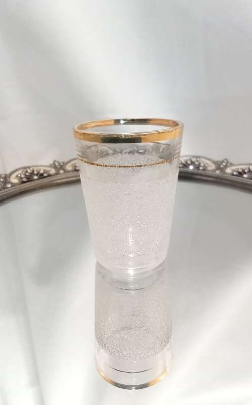 Six vintage sugar frosted gold rimmed shot glasses