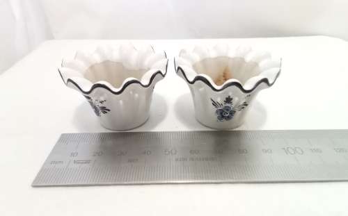 Tiny Delft candle holders
