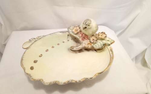 Gorgeous vintage Balboa Giulio Italian fine ceramic abalone shell with little bird