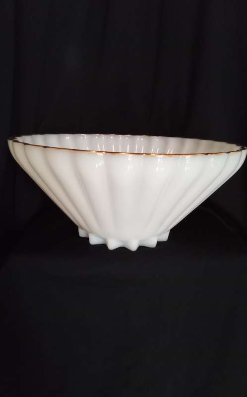 Gorgeous vintage large milk glass bowl with gold trim