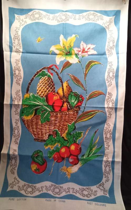 Vintage dish cloth Fruit basket