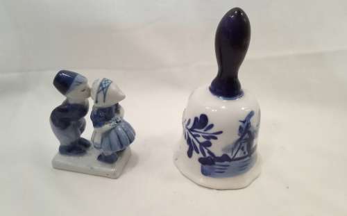 Beautiful collection of lovely vintage Delft items