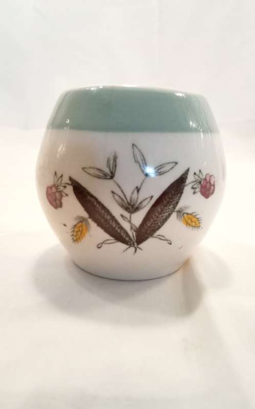 Cutest porcelain mini vase lot