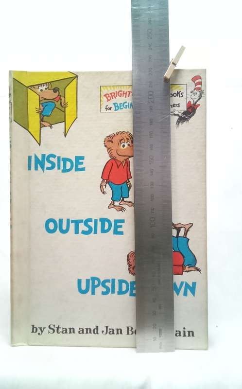 Inside Outside Upside down - First edition 1968 (Dr Seuss bright and early books)