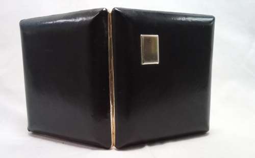 Beautiful Vintage Savoy cigarette case in good condition