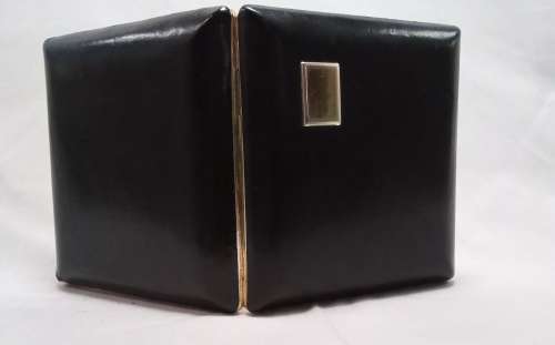 Beautiful Vintage Savoy cigarette case in good condition