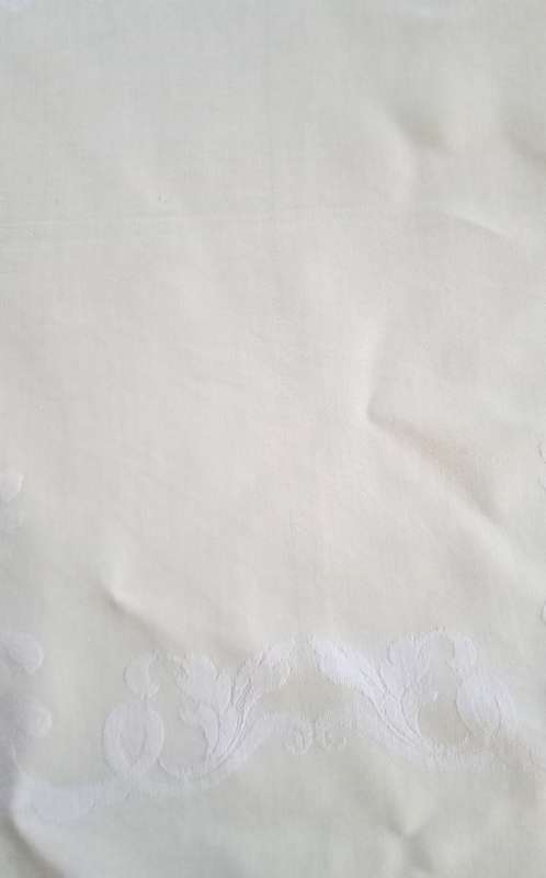 Vintage Damask tablecloth white on cream/light yellow
