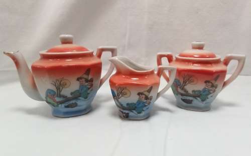 Cutest vintage miniature tea set