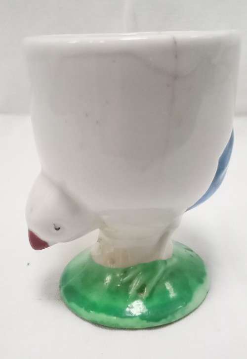 Cutest pair of vintage egg cups