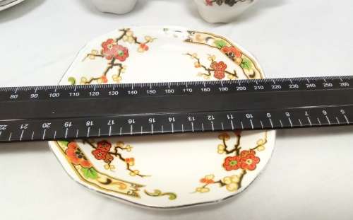 Six Alfred Meakin `Avalon` demitasse cups and saucers
