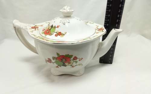 Alfred Meakin `Avalon` Teapot