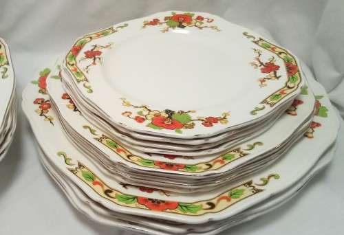 Twenty piece Dinner set Alfred Meakin `Avalon` (Four settings)