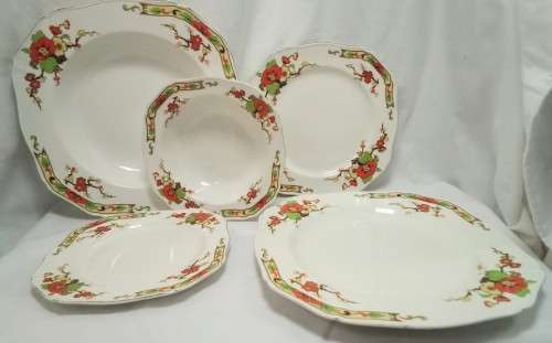 Twenty piece Dinner set Alfred Meakin `Avalon` (Four settings)