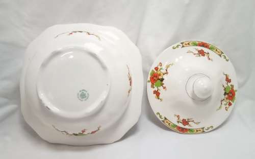 Alfred Meakin `Avalon` Casserole dish with lid Nr1