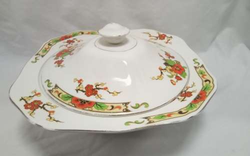 Alfred Meakin `Avalon` Casserole dish with lid Nr2