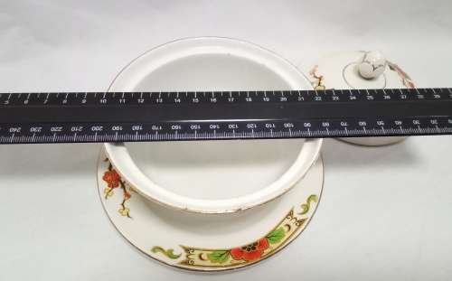 Alfred Meakin `Avalon` footed bowl with lid (Sugar cube bowl?)