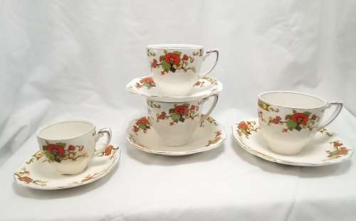 Lot of four damaged  Alfred Meakin `Avalon` duo`s - Perfect for crafts!